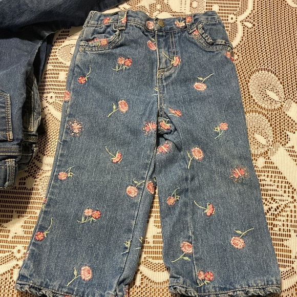 24 month - 2T Toddler Jeans - Picture 7 of 7